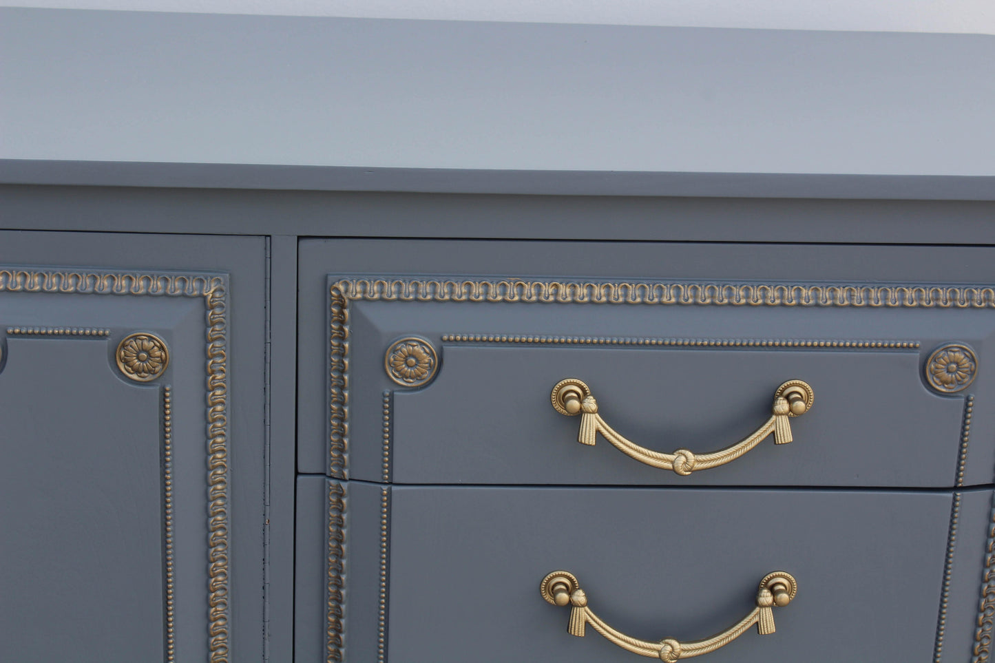 1970s Mid-Century Light Gray and Dresser of Nine Drawers