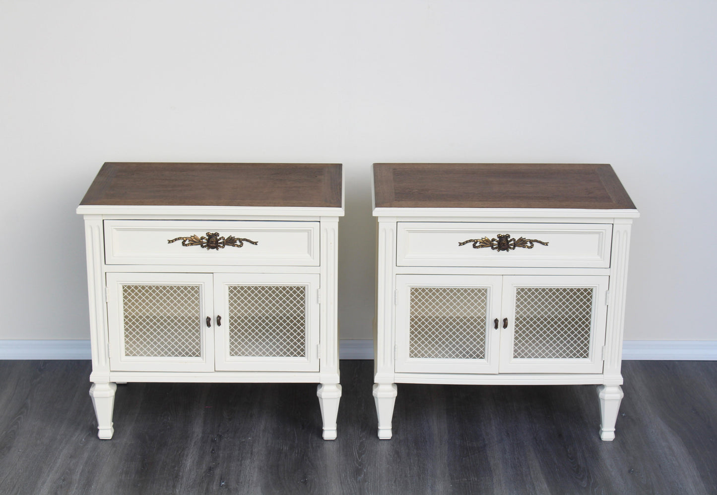 Late 20th Century Pair of Cream Nightstand With Walnut Tops