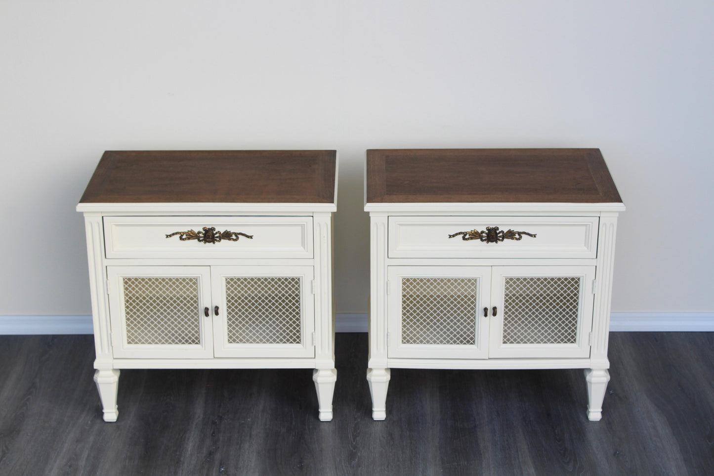 Late 20th Century Pair of Cream Nightstand With Walnut Tops