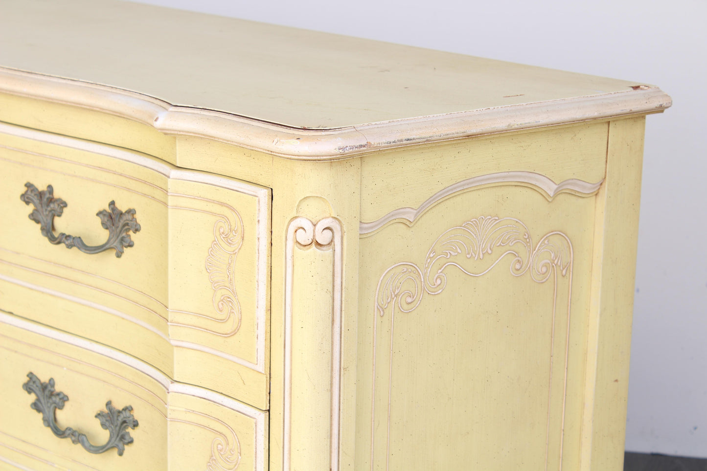 Late 20th Century Vintage Canary Yellow John Widdicomb Dresser