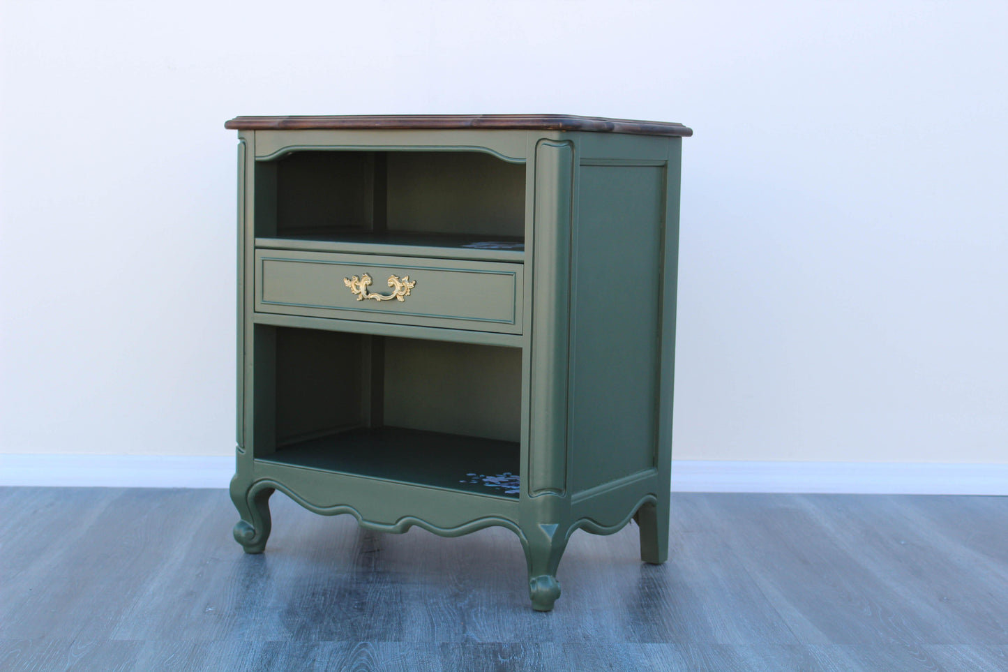 Late 20th Century Vintage Pair of French Provincial Green Nightstands