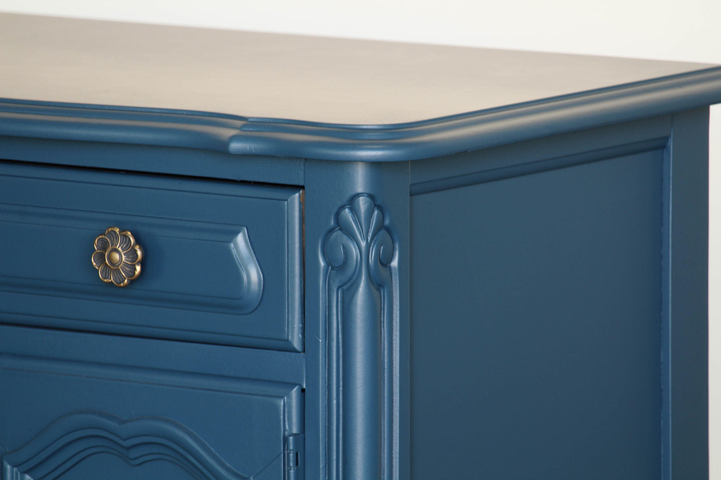 Pair of Mid Century Blue Nightstands