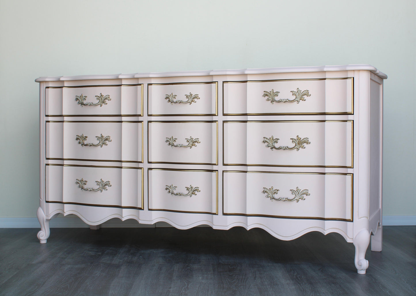 Late 20th Century Vintage Blush Pink French Style Dresser of Nine Drawers