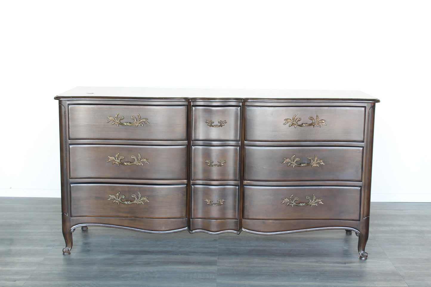 Vintage French Provincial Dresser of Nine Drawers