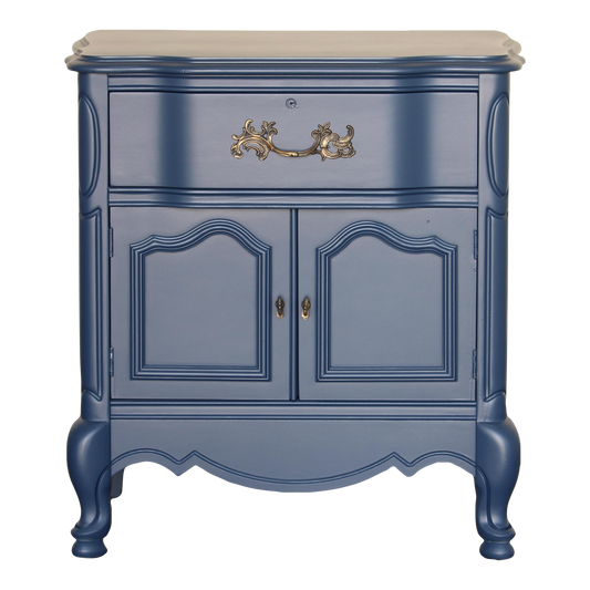 Vintage French provincial scalloped nightstand.  This nightstand is solid built with dovetail joint and metal hardware.  This nightstand is newly painted in blue with satin top coat.  Dimensions; 25" Width x 17"Depth x 27" Height. 