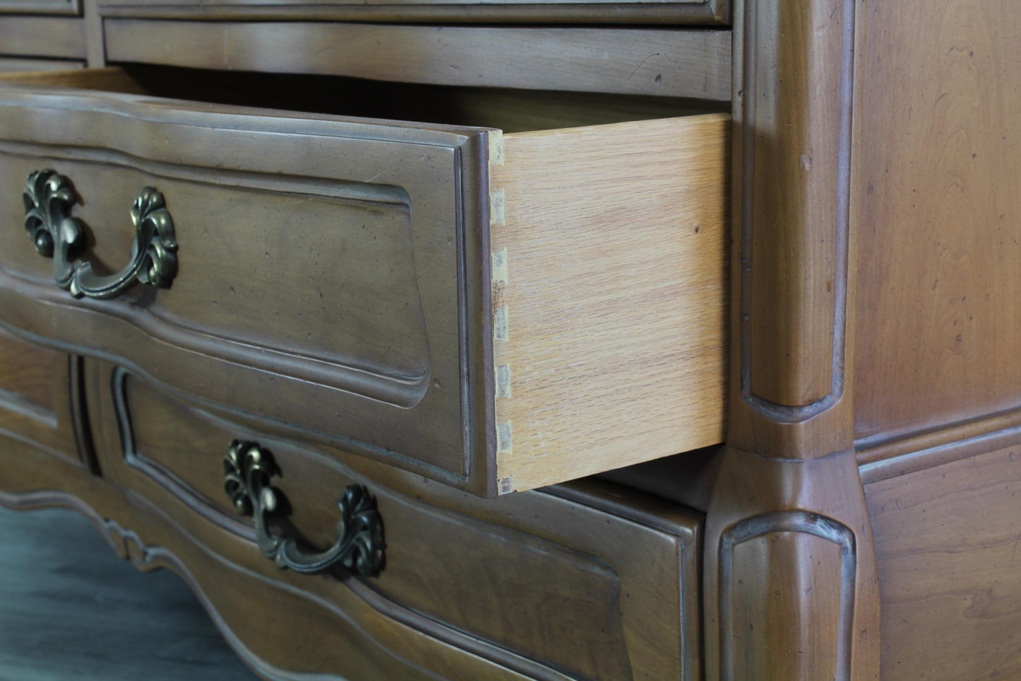 Vintage French Style Dresser of Six Drawers