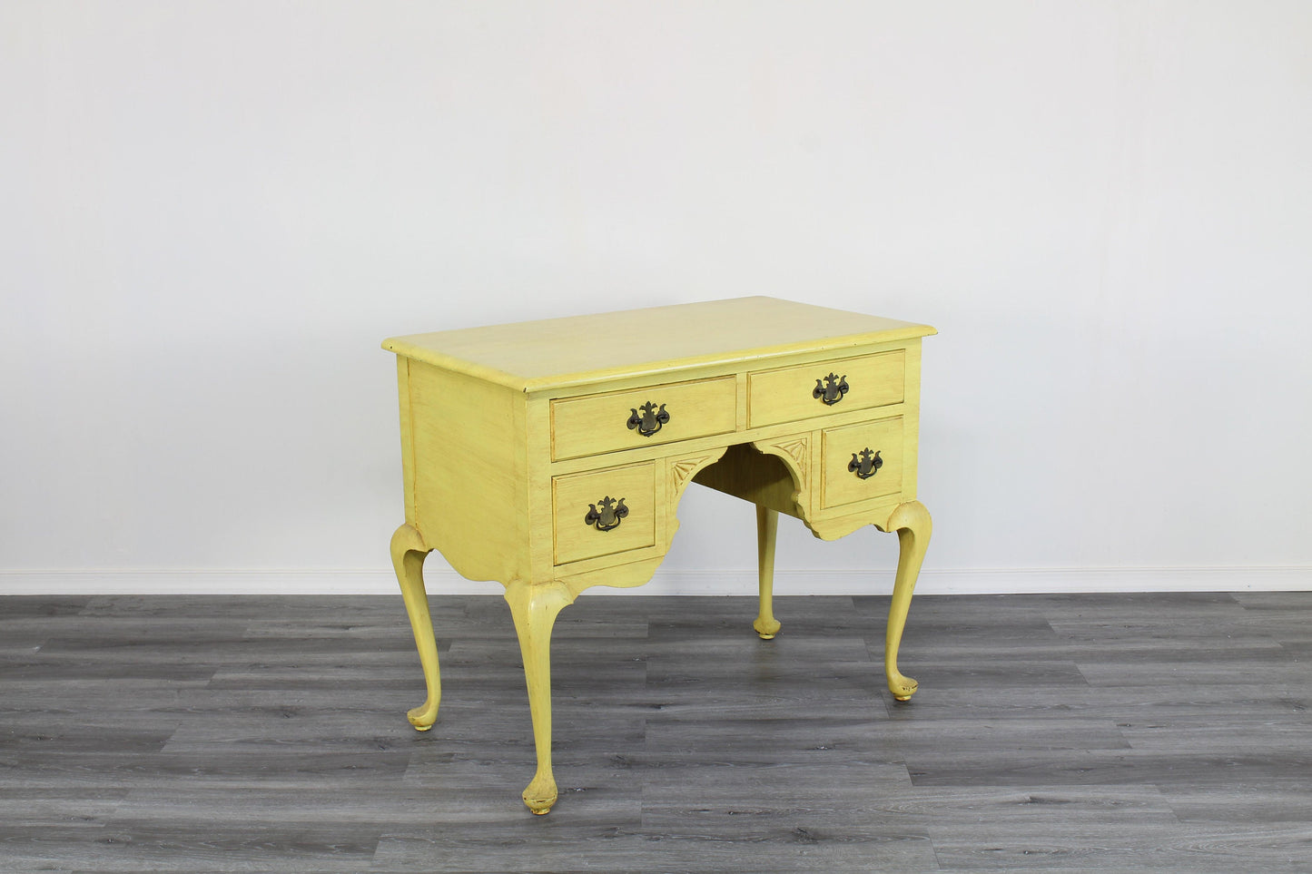 Vintage Queen Ann Style Console Table