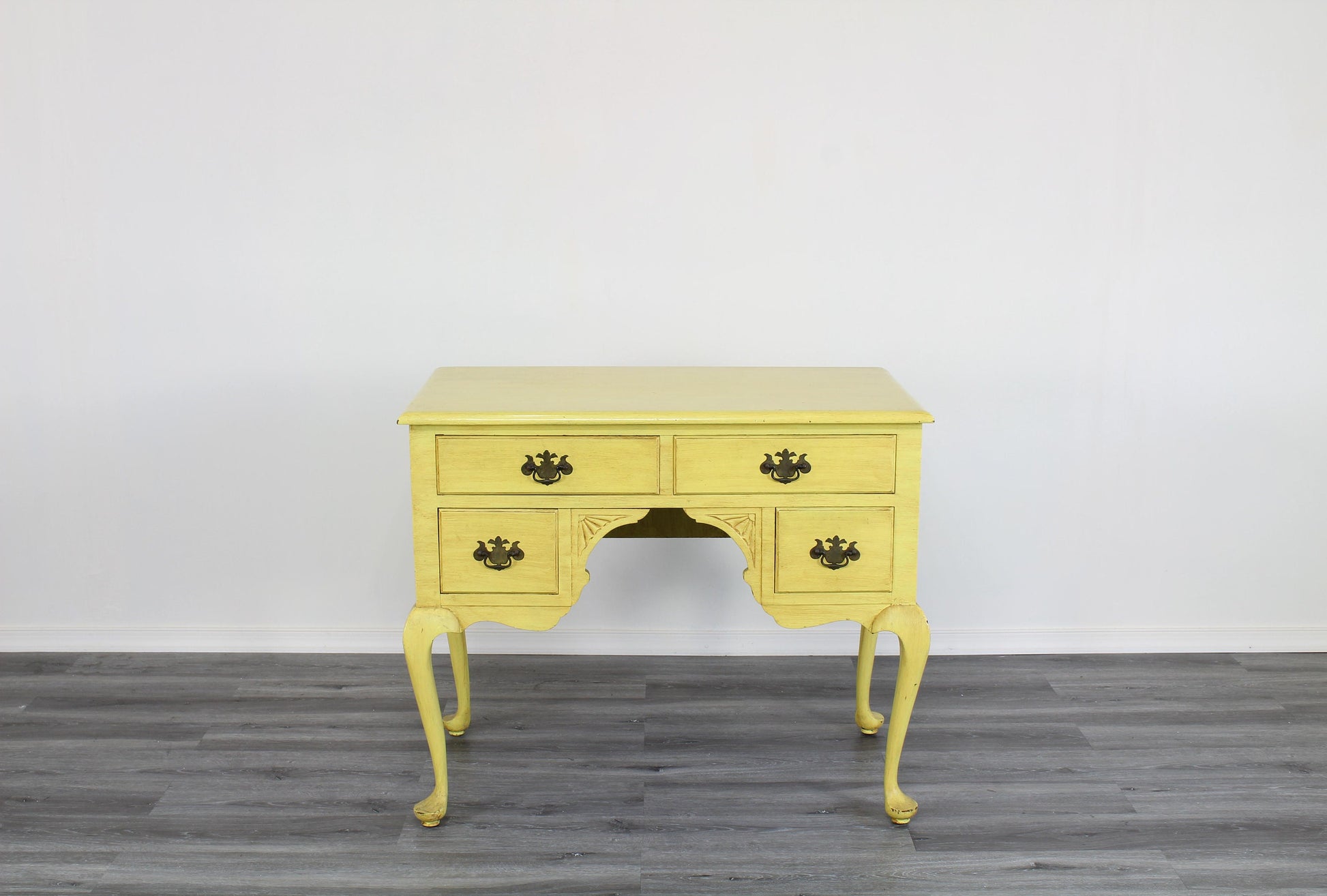 Vintage Queen Ann Style Console Table