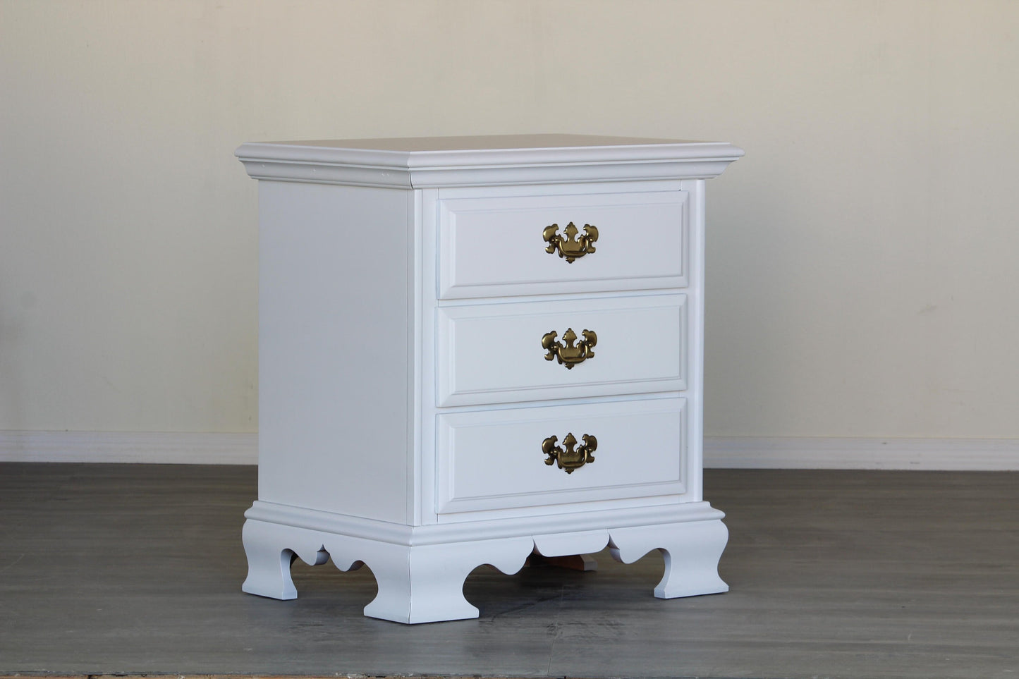 Vintage Georgian Style White Nightstands, a Pair