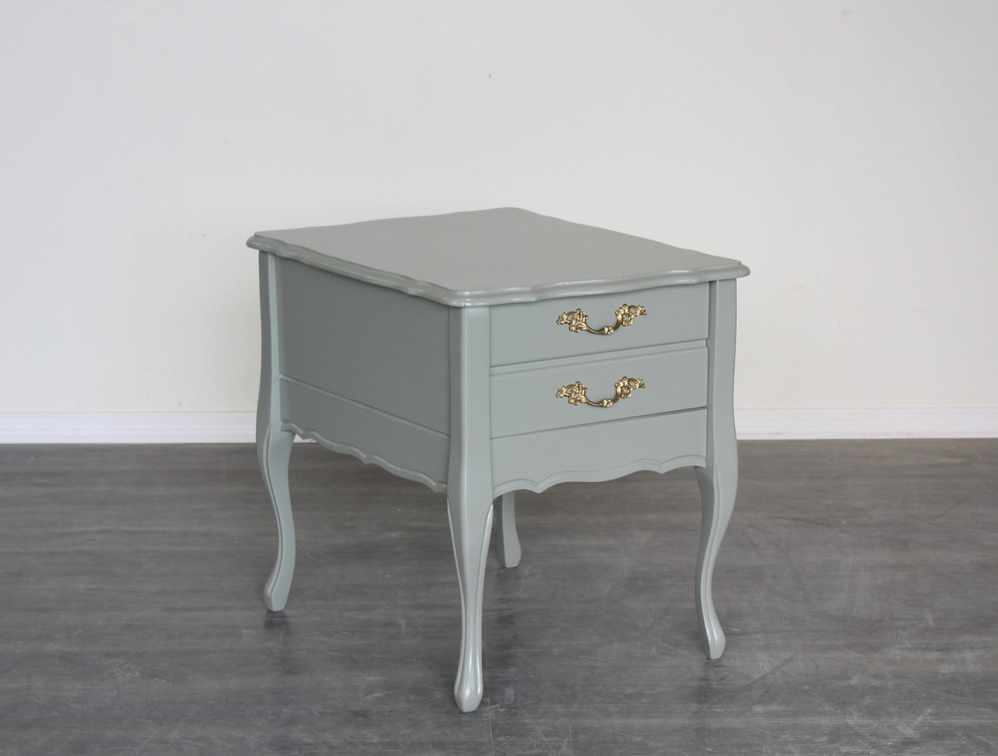 Vintage Pair of French Style Green Nightstands